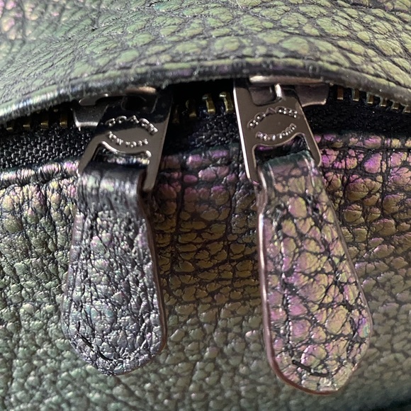 💜COACH MINI BACKPACK 💚 HOLOGRAPHIC OIL SLICK - Picture 10 of 16